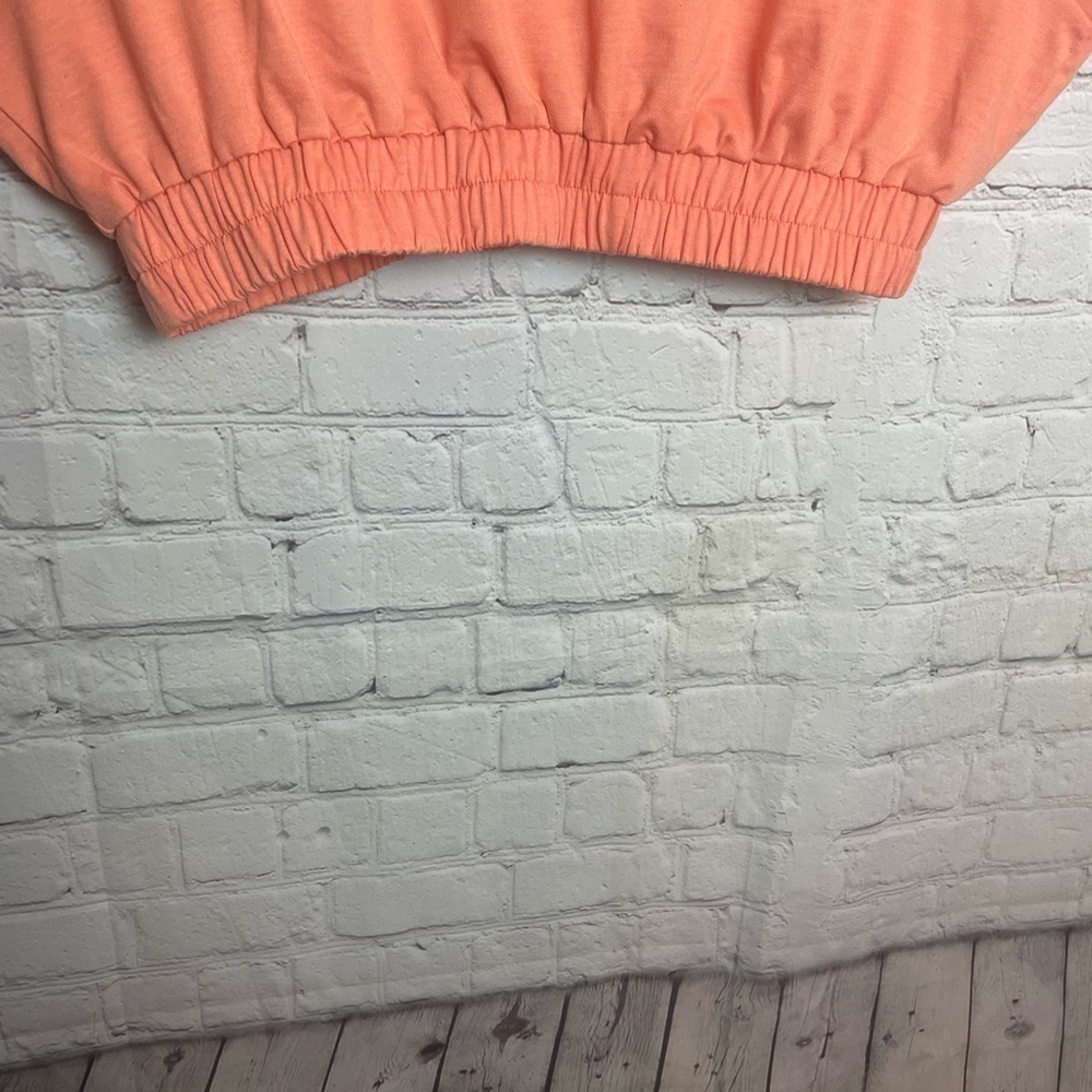Crop Sleeveless Causal Fitted Top Size: X-Large - Picture 6 of 9